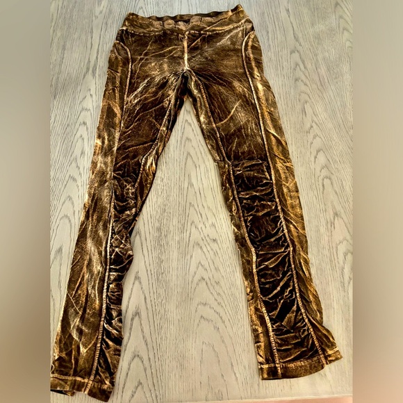 Wearables Cord Oslo Legging In Stone Wash Courtyard - Picture 4 of 7